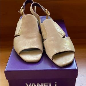Vaneli Flory Slingback Sandal